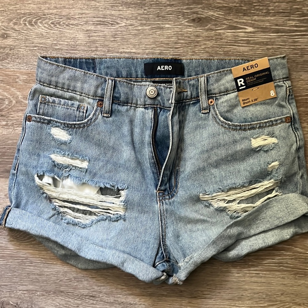Mom short